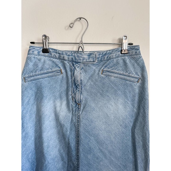 Y2K Light Denim Skirt‎ - Picture 3 of 6